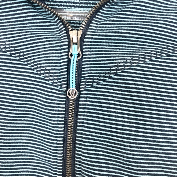 LULULEMON BLUE STRIPE ZIP FRONT HOODIE SWEATSHIRT - Picture 3 of 4